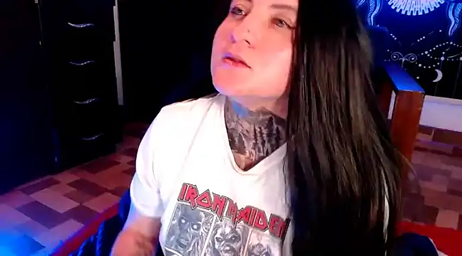 Marieblueeyes online show from February 2025 02:06:02 AM