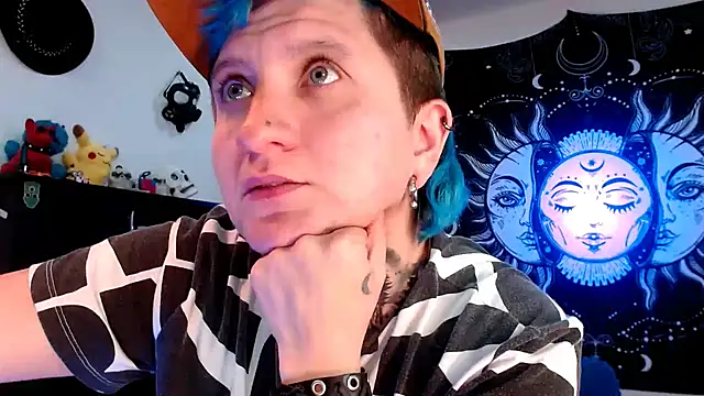 Marieblueeyes online show from February 2025 01:52:02 AM