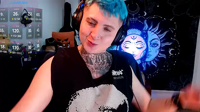 Marieblueeyes online show from February 2025 02:40:01 AM