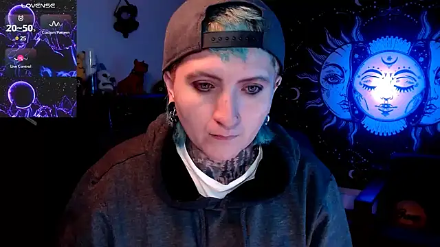 Marieblueeyes online show from March 2025 06:31:01 AM