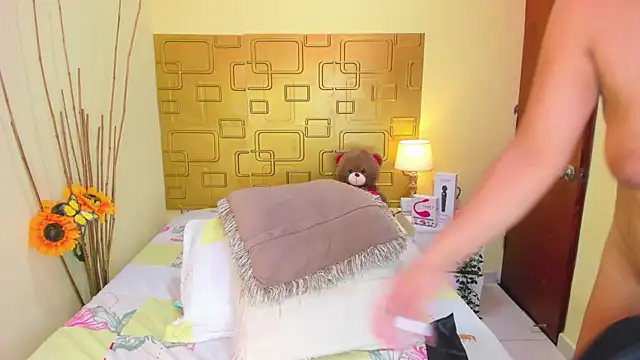 Julia Haye online show from March 2025 10:14:02 AM