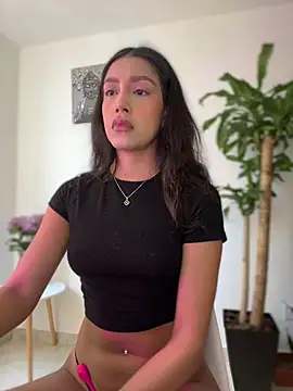 SelenaStone online show from January 2026 06:02:02 PM