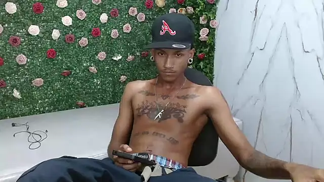 Snapshot of ManSant chatting on January 2026 07:11:01 PM ManSant online show from January 2026 07:11:01 PM