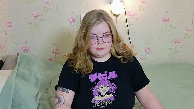 sinnamon  online show from April 2026 04:36:02 PM