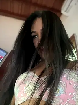 Ashly Miller online show from November 2025 08:10:01 PM