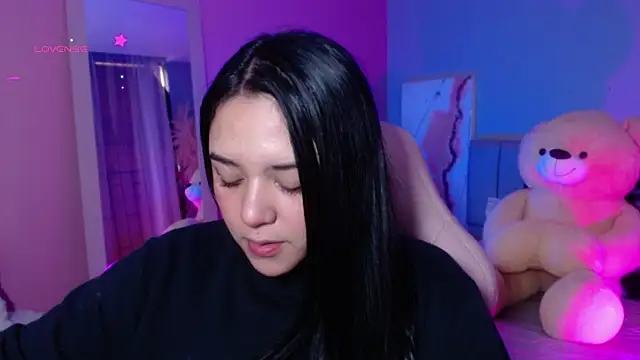 kim blake online show from December 2024 01:03:01 PM