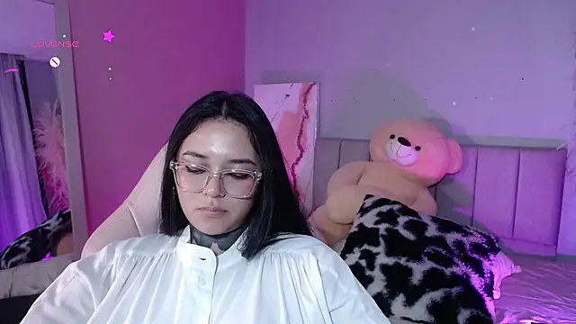 kim blake online show from January 2025 11:33:01 PM