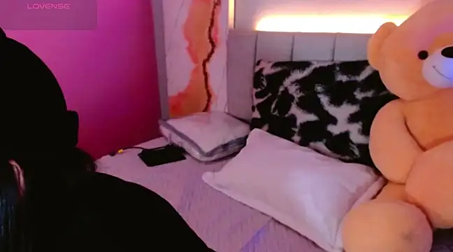 kim blake online show from March 2025 01:15:01 PM