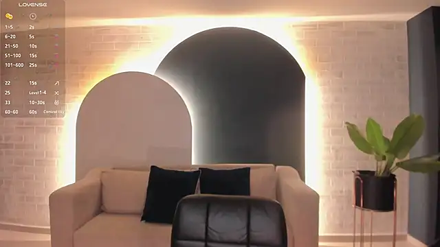 LilaWest online show from September 2025 11:54:01 AM