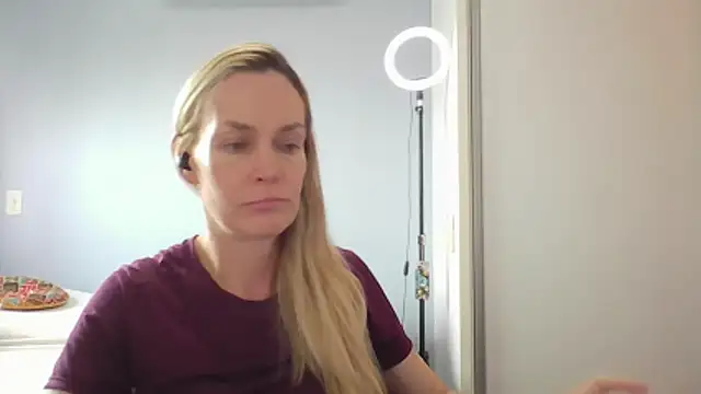 Snapshot of Annylove1 chatting on February 2026 12:30:01 PM Annylove1 online show from February 2026 12:30:01 PM