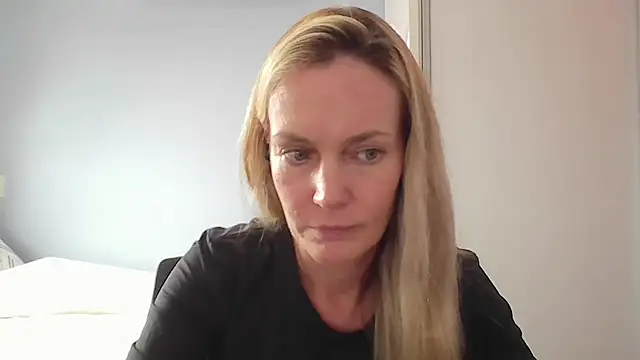 Snapshot of Annylove1 chatting on February 2026 04:56:02 PM Annylove1 online show from February 2026 04:56:02 PM