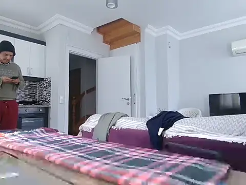 ALPHANDRE online show from March 2026 05:45:01 AM