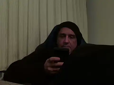 ALPHANDRE online show from April 2026 07:23:02 PM