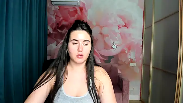 Roxie Bradley online show from December 2024 12:51:02 AM