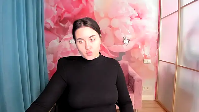 Roxie Bradley online show from December 2024 07:22:01 AM