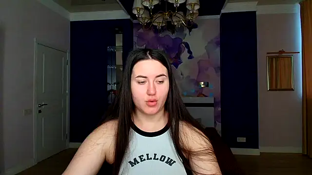 Roxie Bradley online show from February 2025 06:45:02 AM