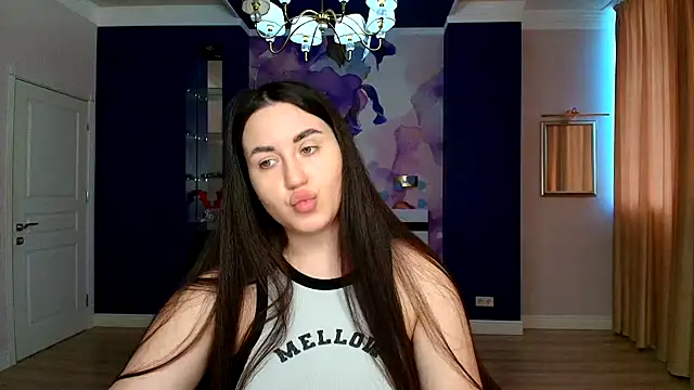 Roxie Bradley online show from February 2025 06:53:02 AM