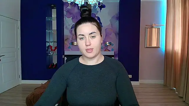 Roxie Bradley online show from February 2025 10:34:01 AM