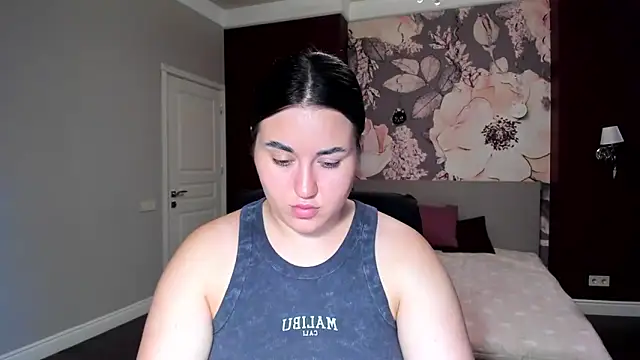 Roxie Bradley online show from September 2025 05:51:02 AM