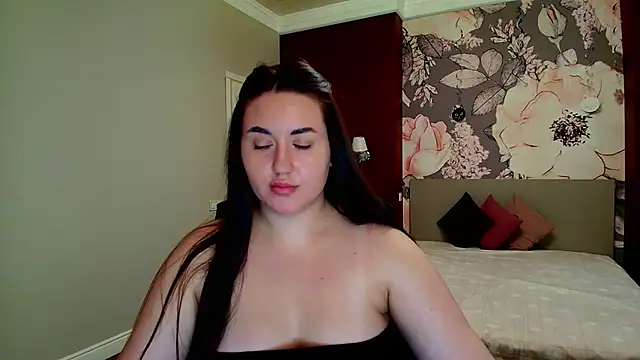 Roxie Bradley online show from September 2025 05:56:01 AM