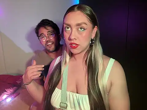 Im sophiie online show from January 2025 05:58:01 AM