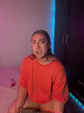 Im sophiie online show from February 2025 09:09:02 AM