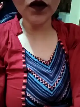 Scholl girl143 online show from May 2026 07:47:01 AM