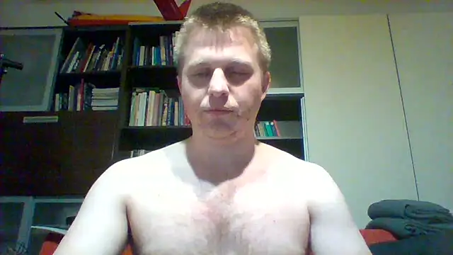 Matttthees online show from February 2025 08:44:01 PM