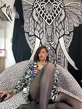 Boonny Boo01 online show from April 2026 04:56:02 PM