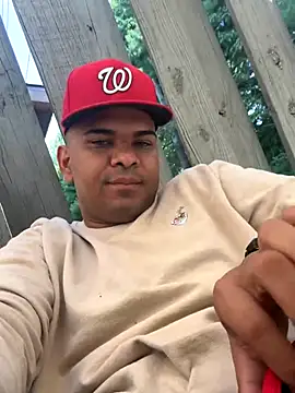 marhi32 online show from September 2025 08:42:01 PM