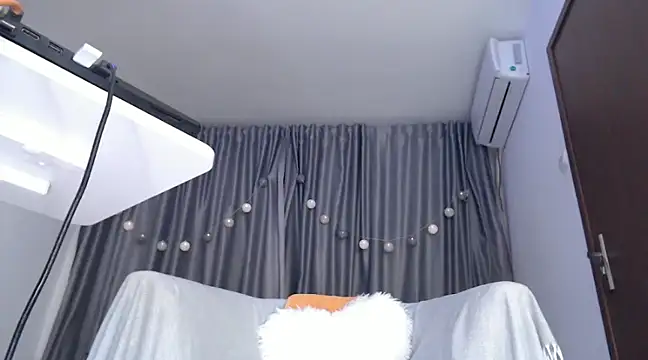 Babe Licious online show from January 2025 08:50:01 PM