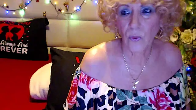 HappyWomanOn online show from March 2026 09:04:01 AM