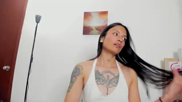 nia  white online show from July 2026 12:05:01 AM