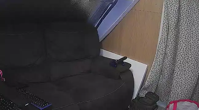 rob2810 online show from January 2025 07:53:02 PM