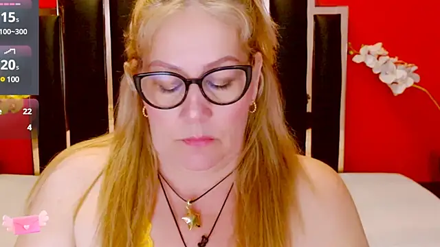 Nayla Garner online show from February 2025 07:35:02 PM