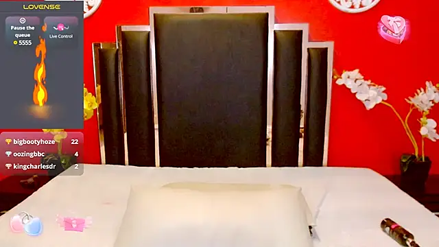 Nayla Garner online show from February 2025 10:39:01 PM