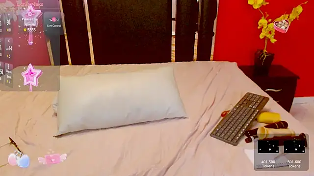 Nayla Garner online show from March 2025 07:15:01 PM