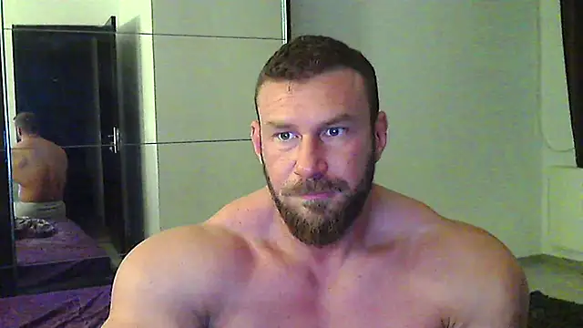 Snapshot of muscularkevin chatting on April 2026 03:26:01 AM muscularkevin online show from April 2026 03:26:01 AM
