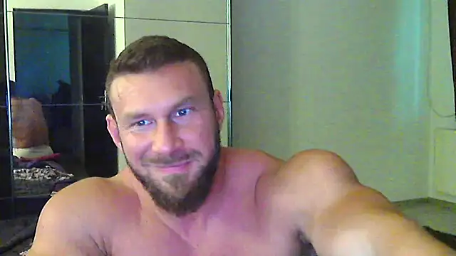 Snapshot of muscularkevin chatting on May 2026 02:45:01 PM muscularkevin online show from May 2026 02:45:01 PM