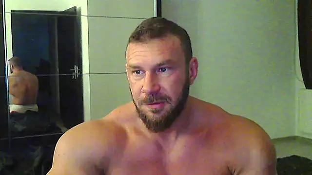 Snapshot of muscularkevin chatting on May 2026 03:25:01 AM muscularkevin online show from May 2026 03:25:01 AM