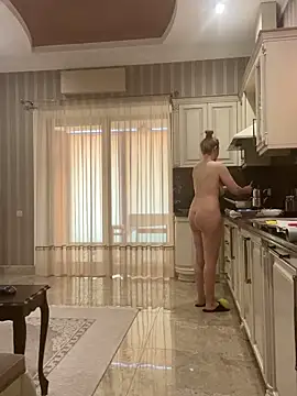 Amazoniiaa online show from February 2025 09:06:02 AM