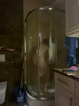 Amazoniiaa online show from March 2025 02:56:01 PM