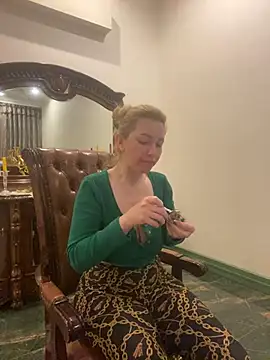 Amazoniiaa online show from March 2025 06:40:02 PM