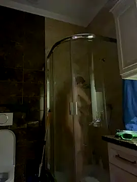 Amazoniiaa online show from October 2025 06:50:01 PM