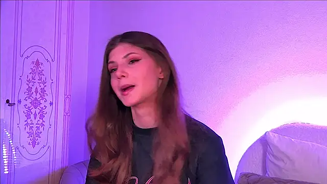 Snapshot of AudreyBarlow chatting on March 2025 09:31:02 AM AudreyBarlow online show from March 2025 09:31:02 AM