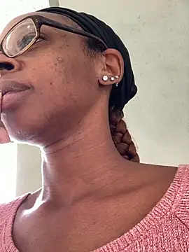 Jasmine FullsShine online show from December 2025 08:03:02 PM