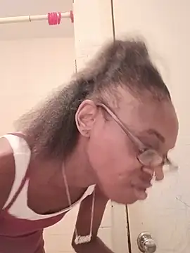 Snapshot of Jasmine_FullsShine chatting on July 2026 08:04:02 PM Jasmine FullsShine online show from July 2026 08:04:02 PM