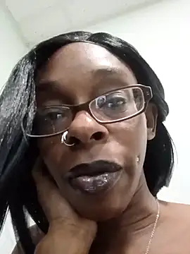 Snapshot of Jasmine_FullsShine chatting on July 2026 04:09:01 PM Jasmine FullsShine online show from July 2026 04:09:01 PM