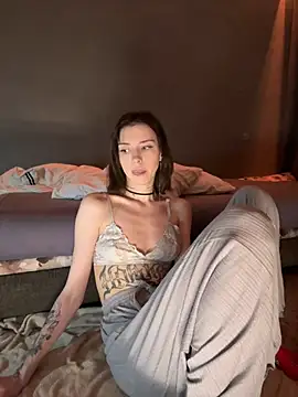 Snapshot of Bastet chatting on January 2025 07:39:01 PM Bastet online show from January 2025 07:39:01 PM