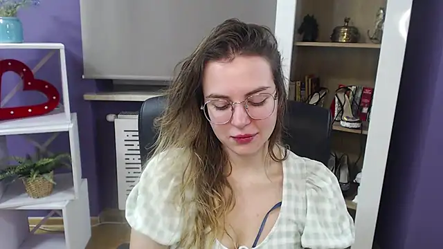 Zoey Erotic online show from January 2025 05:33:01 AM